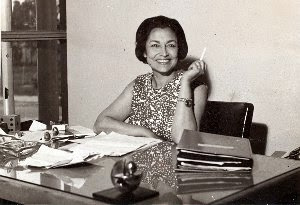 Diná na Secretaria Geral da Bienal, 1963
